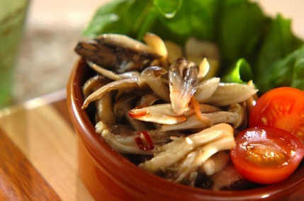 キノコのホットサラダ