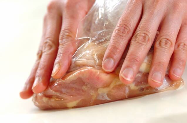 カオマンガイ風鶏の炊き込みご飯の作り方の手順1