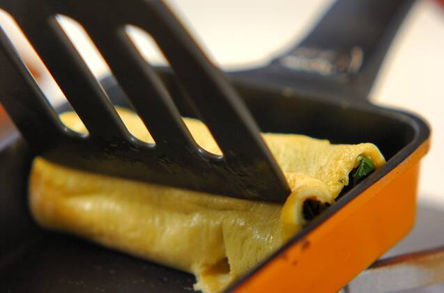 ホウレン草入り卵焼きの作り方の手順3