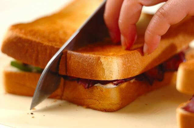 ローストビーフサンドの作り方の手順3