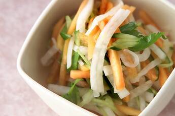 柿と大根のナマス