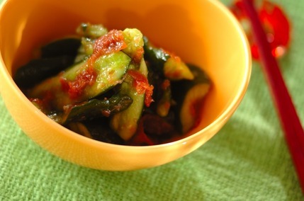 キュウリの梅肉和え