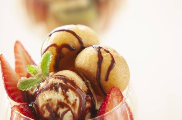 簡単シュークリームパフェ