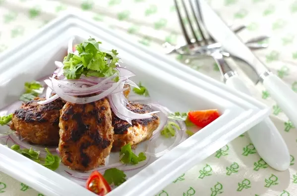 ひとくちエスニック風ハンバーグ