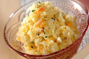 簡単アレンジでおいしい！ゆで卵入りポテトサラダ