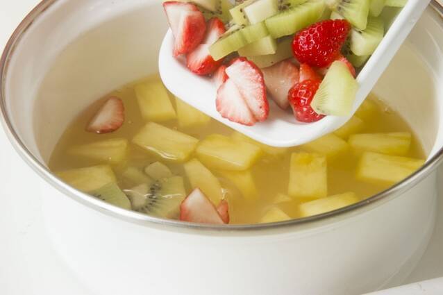 フルーツよせ寒天の作り方の手順6