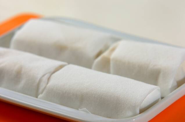 豆腐のチーズパン粉焼きの作り方の手順1