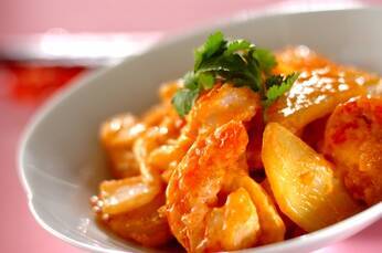 新ジャガ入りのエビマヨ炒め