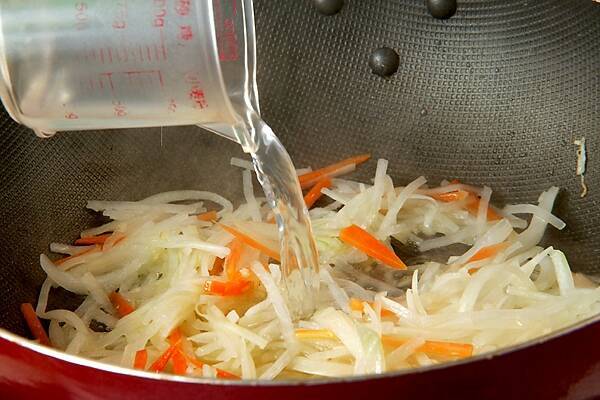 大根コンビーフのパスタの作り方の手順8