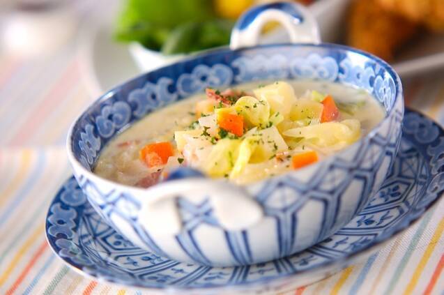 鹿児島の郷土料理「さつま汁」のレシピ＆具材たっぷりスープ5選の画像
