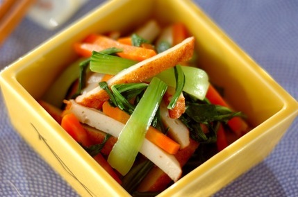 チンゲンサイとさつま揚げの和え物