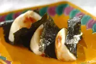 電子レンジでとろーり！簡単モッツァレラのバターしょうゆ