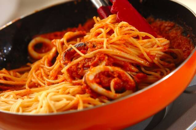 イカのトマトスパゲティーの作り方の手順5