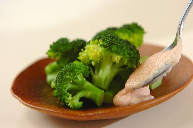 ブロッコリーのタラマヨソースの作り方の手順4