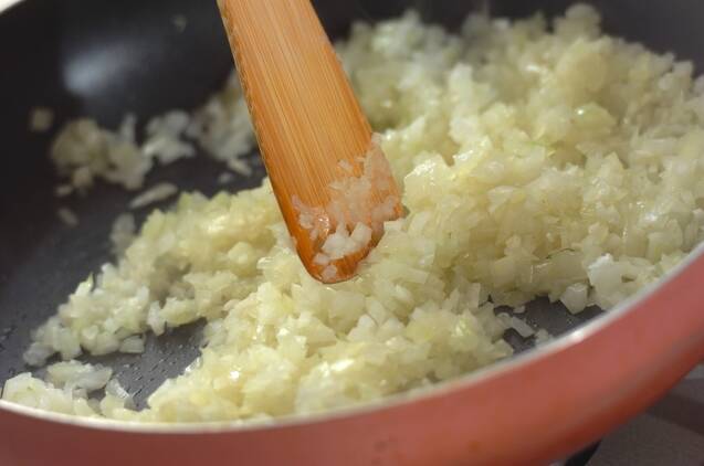 スパイシーミートライスの作り方の手順2