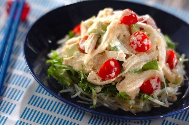 鶏むね肉のおかずサラダ
