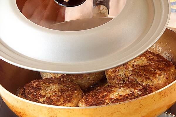 ジューシーあっさり！和風おろしハンバーグの作り方の手順8