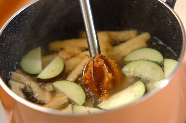 ナスのおみそ汁の作り方の手順4