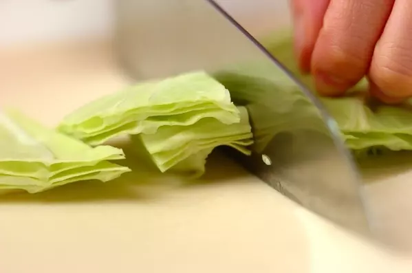 プロの味！ごはんが進む回鍋肉の下準備2