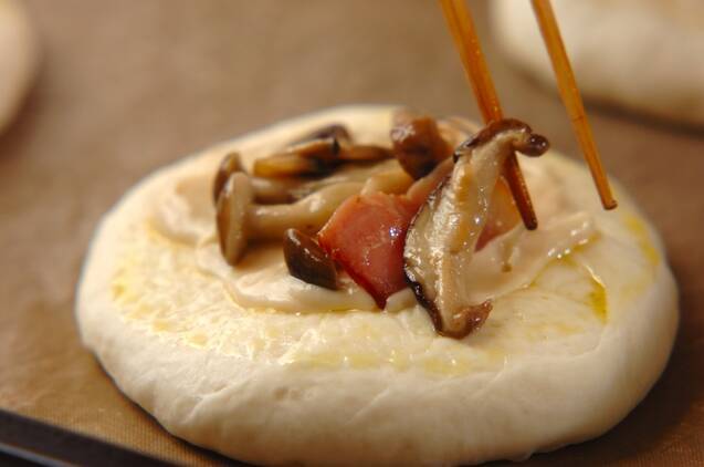 キノコのパンの作り方の手順7