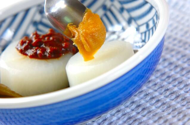 鶏赤みそと香り白みそのふろふき大根の作り方の手順6