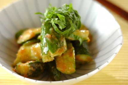 キュウリの梅みそ和え