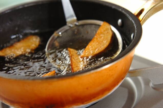 フライドポテトの作り方の手順3