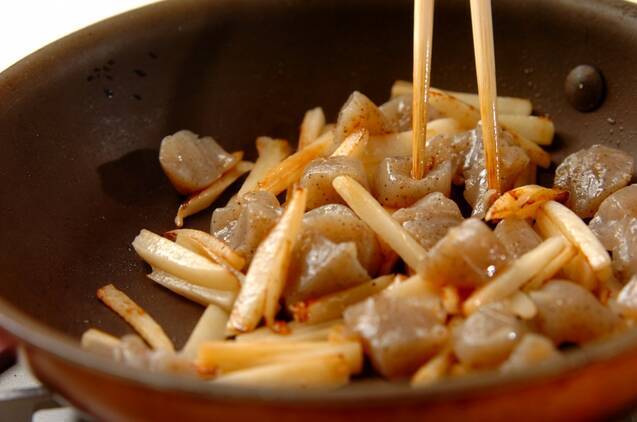簡単おいしい こんにゃくのきんぴら by山下 和美さんの作り方の手順3