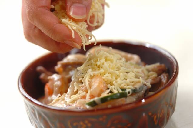 濃厚クリーミー！ズッキーニと魚介のチーズ焼きの作り方の手順8