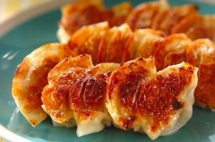 白菜漬け物の餃子