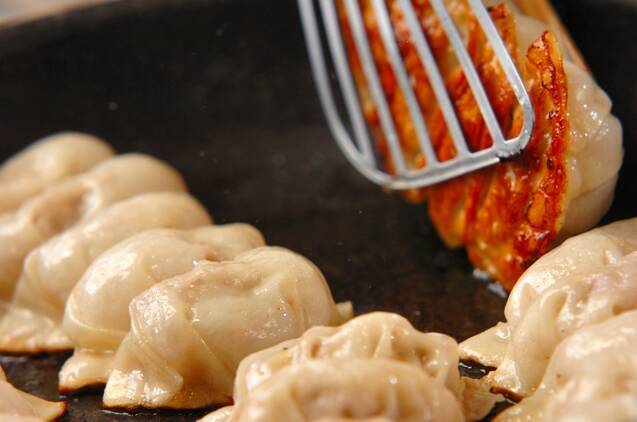 白菜漬け物の餃子の作り方の手順6