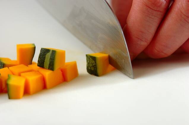 簡単チキンライス弁当の作り方の手順1