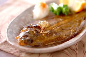 干しカレイの唐揚げ