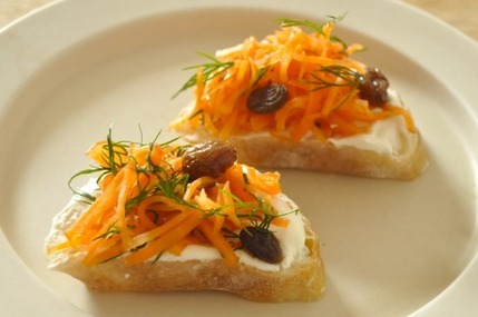 フェンネル香るキャロットブルスケッタ