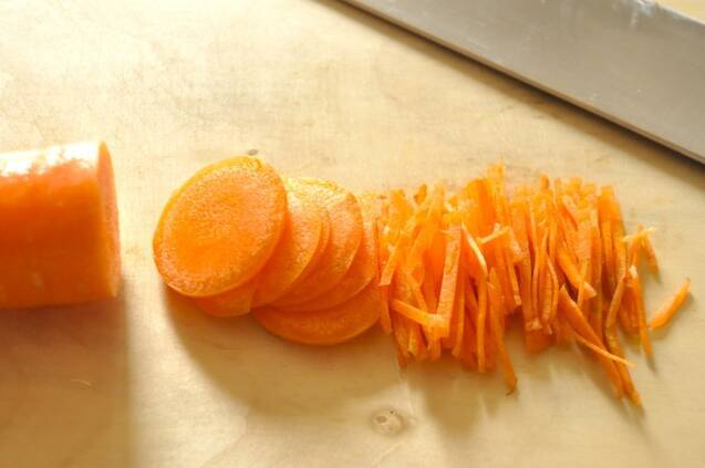 フェンネル香るキャロットブルスケッタの作り方の手順2