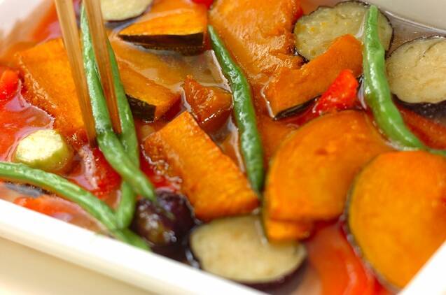 夏野菜の揚げ浸しの作り方の手順3