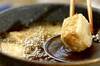 揚げ豆腐のそぼろあんかけの作り方の手順3