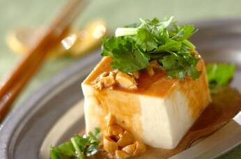 ピーナッツソース冷ややっこ