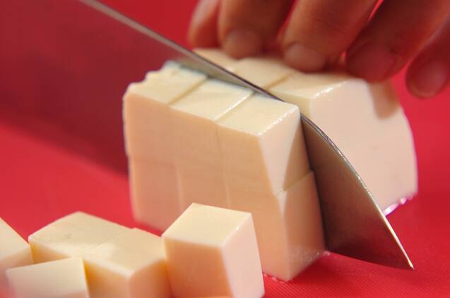 ワカメと豆腐のあったか汁の作り方の手順2