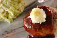 レンコンと大葉の和風ハンバーグ