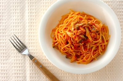 ツナとトマトソースのワンポットパスタのレシピ 作り方 E レシピ 料理のプロが作る簡単レシピ