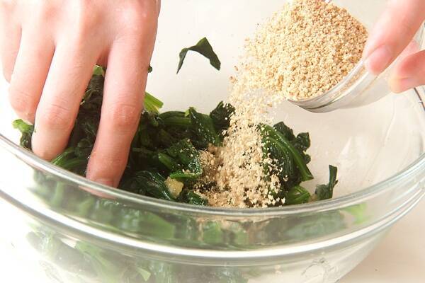 ほうれん草のナムルの作り方の手順2