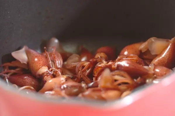 ホタルイカとフキの炊き込みご飯の作り方1