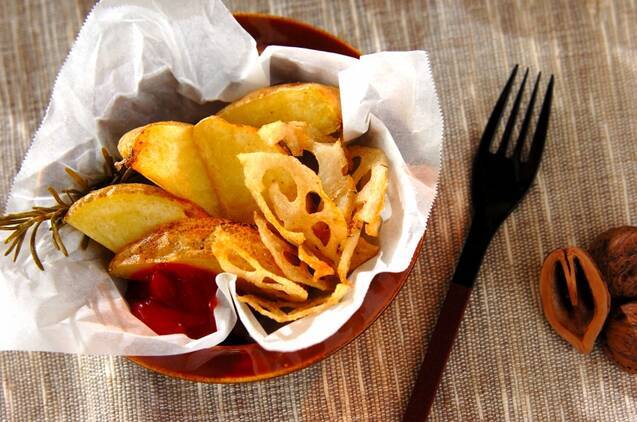 フライドポテトとレンコンチップス