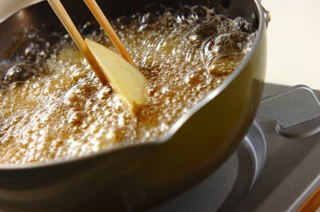 フライドポテトとレンコンチップスの作り方の手順4