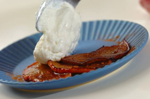 焼きリンゴと水きりヨーグルトの作り方の手順4