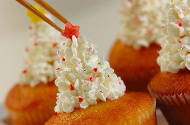 ホワイトツリーのカップケーキの作り方の手順3