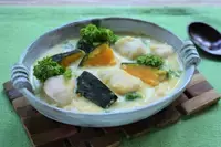 ササミと菜の花、カボチャのみそ豆乳シチュー