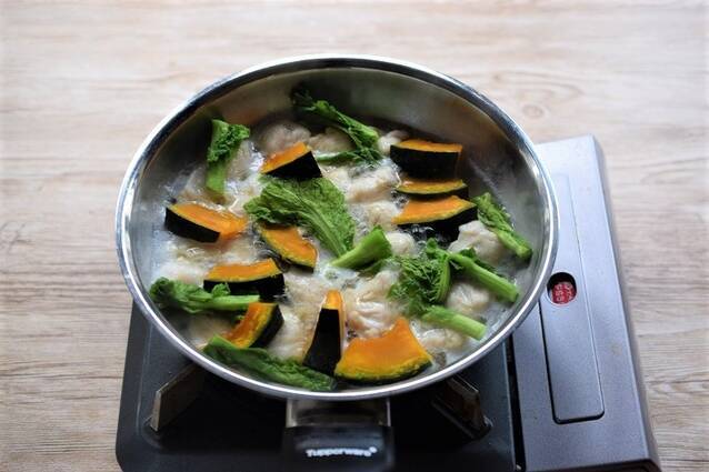 ササミと菜の花、カボチャのみそ豆乳シチューの作り方の手順7