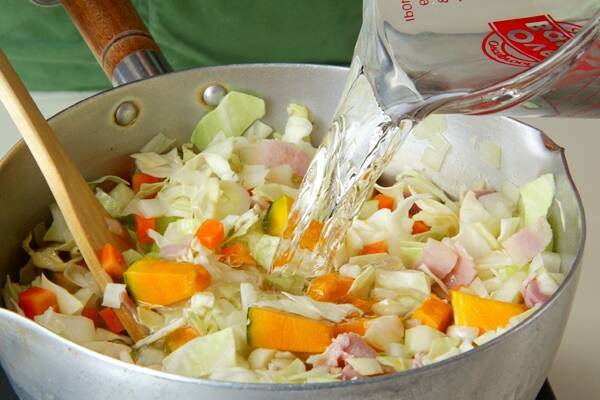 たっぷりミネストローネの作り方の手順5
